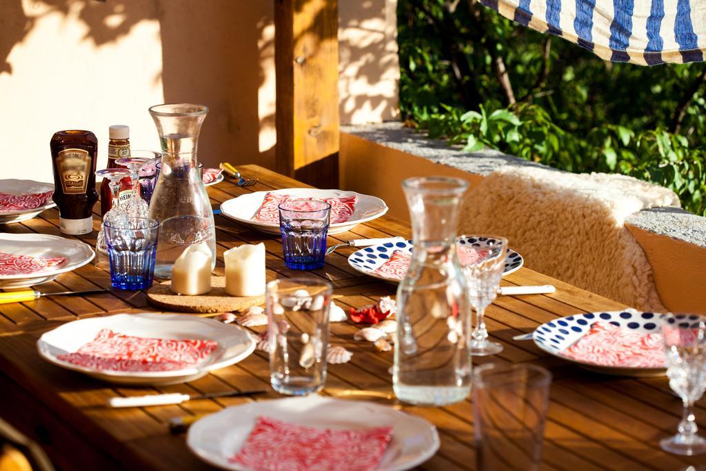 Holiday Home Kuca Na Moru Kornić Екстериор снимка